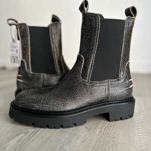 ZARA FLAT LEATHER ANKLE BOOTS VINTAGE LOOK CRACKED